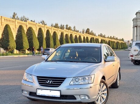 Hyundai Sonata 2009