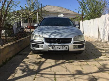Opel Omega 1996