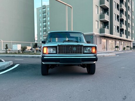 LADA (VAZ) 2107 2010