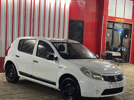 Renault Sandero 2012