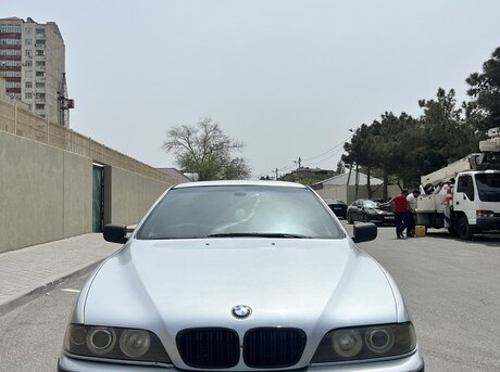 BMW 523 1998