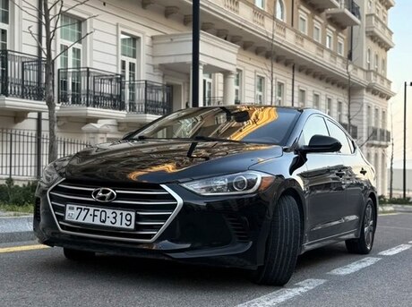 Hyundai Elantra 2017
