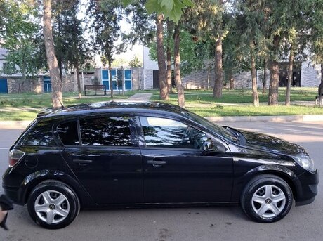 Opel Astra 2009