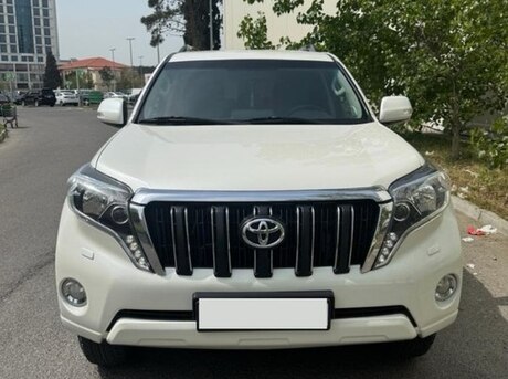 Toyota Land Cruiser Prado 2014