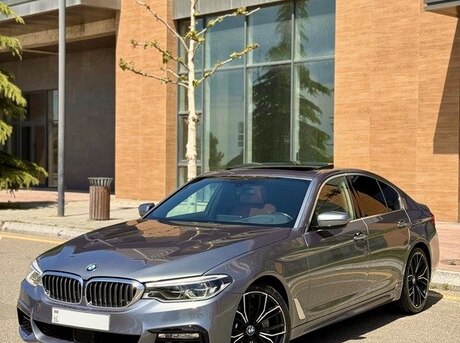 BMW 530