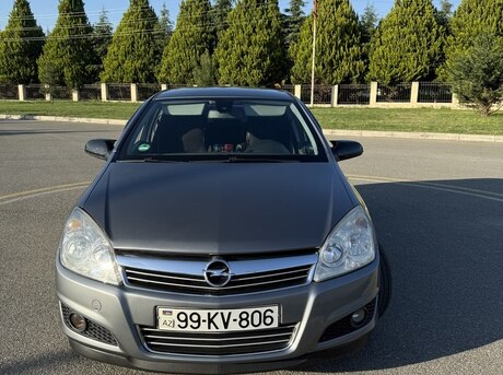 Opel Astra 2007