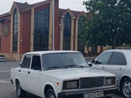 LADA (VAZ) 2107 2004