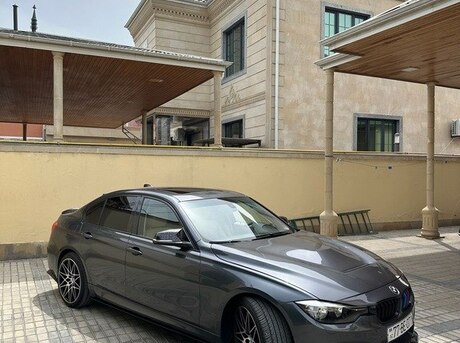 BMW 328 2014