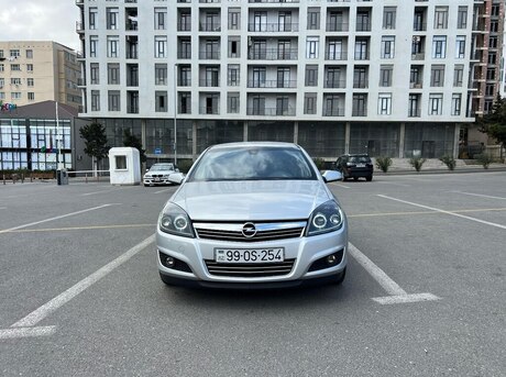 Opel Astra 2007
