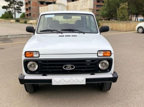 LADA (VAZ) Niva 2013