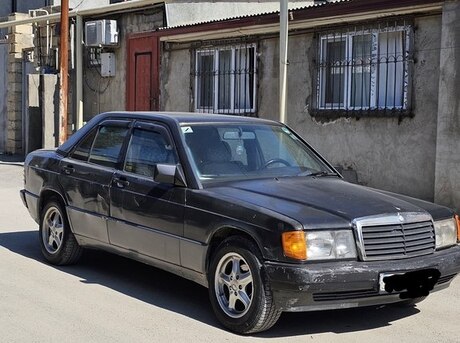 Mercedes 190 1992