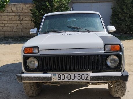 LADA (VAZ) Niva 1981