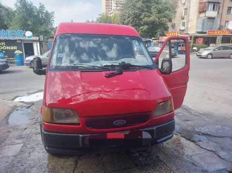 Ford Transit 1999