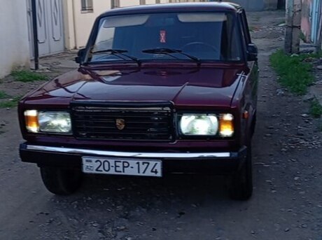 LADA (VAZ) 2107 2001