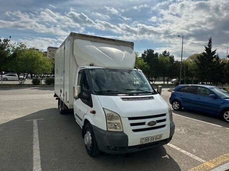 Ford Transit 2010