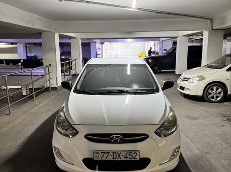 Hyundai Accent 2014