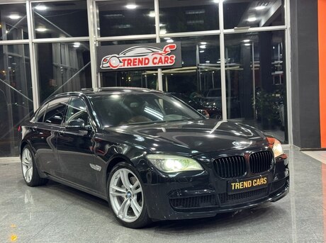 BMW 740