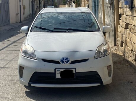 Toyota Prius 2014