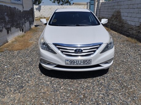 Hyundai Sonata 2013