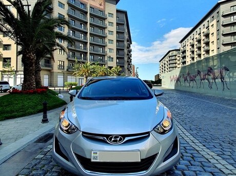 Hyundai Avante 2015