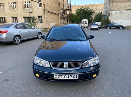 Nissan Sunny 2004