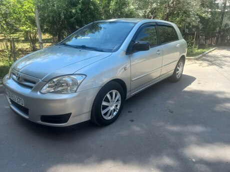 Toyota Corolla 2005