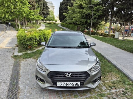 Hyundai Accent