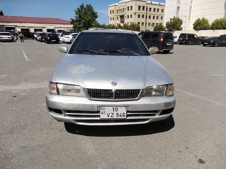 Nissan Sunny