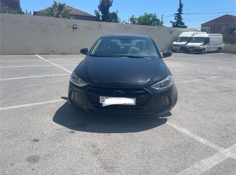 Hyundai Elantra 2018