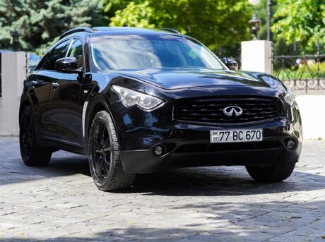 Infiniti FX35 2009