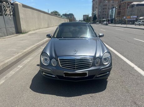 Mercedes E 280