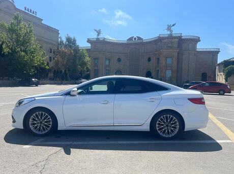Hyundai Grandeur 2015
