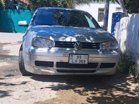 Volkswagen Golf 2003