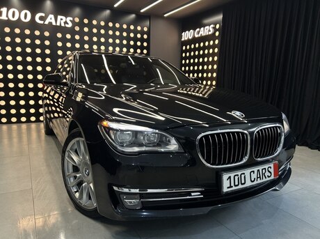BMW 750 2012