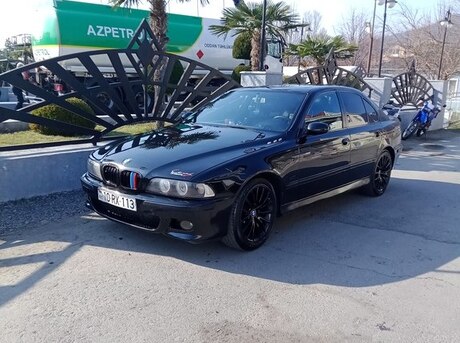 BMW 523 1999