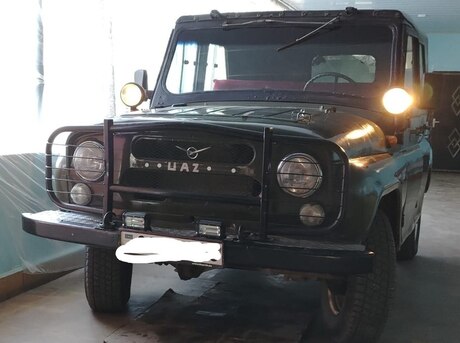 UAZ 469