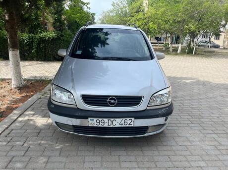 Opel Zafira 2001