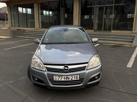 Opel Astra 2009