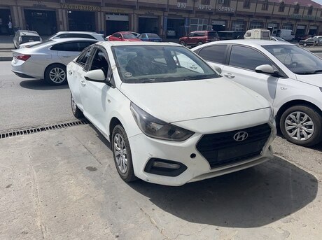 Hyundai Accent 2018