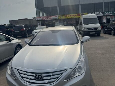 Hyundai Sonata 2012