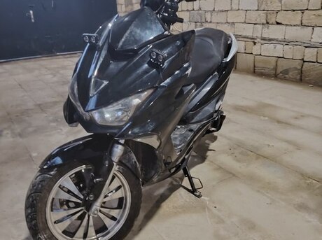 Yamaha YBR 125 2023