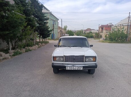LADA (VAZ) 2107 2000