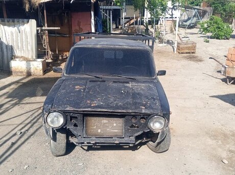 LADA (VAZ) 21011 1980