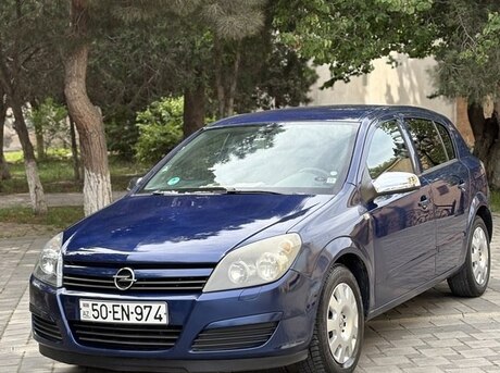 Opel Astra 2004