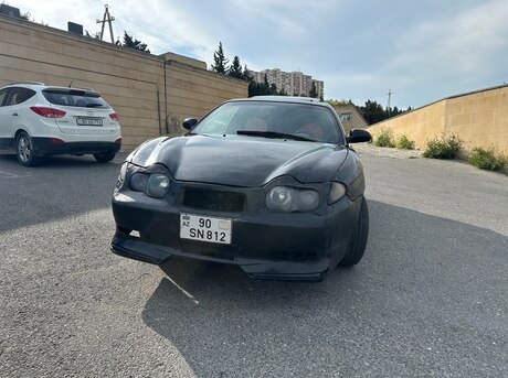 Hyundai  2001