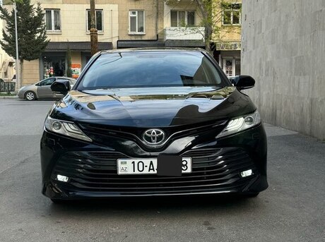 Toyota Camry 2020