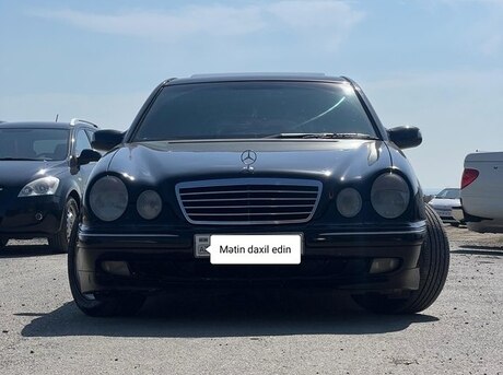 Mercedes E 240 2000