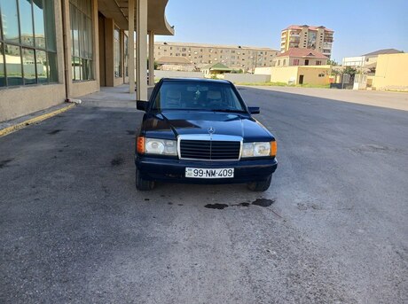 Mercedes 190 1992