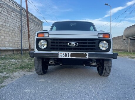 LADA (VAZ) Niva 2012
