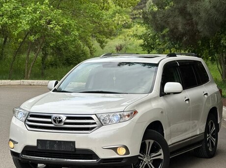 Toyota Highlander 2011